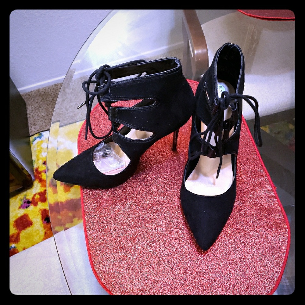 Black ladies heels